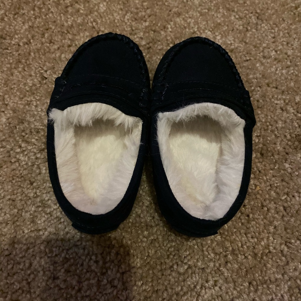 Toddler Slippers NWOT